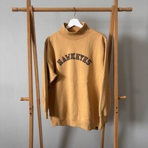 Gameday Social Iowa Hawkeyes Sweat Shirt